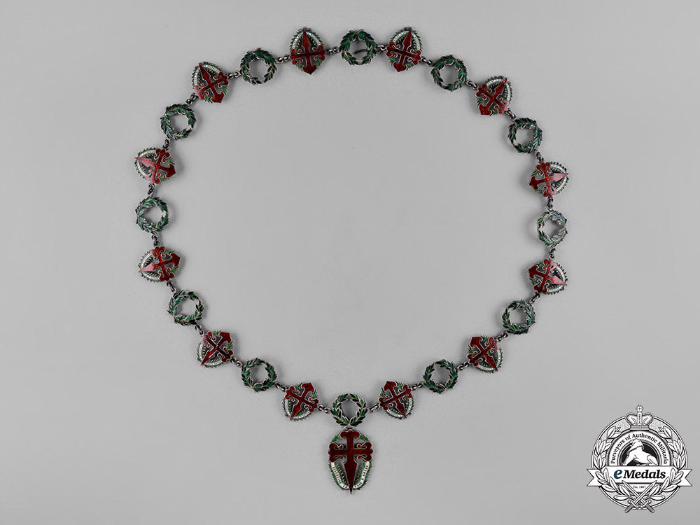 portugal,_republic._an_order_of_st._james_of_the_sword(_gcse),_collar,_by_adrien_chobillon,_c.1920_c18-042989_1