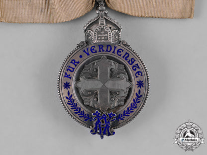 prussia,_kingdom._a_rare_variant_of_a_prussian_ladies_merit_cross,_silver_grade,_c.1900_c18-043075_1_1