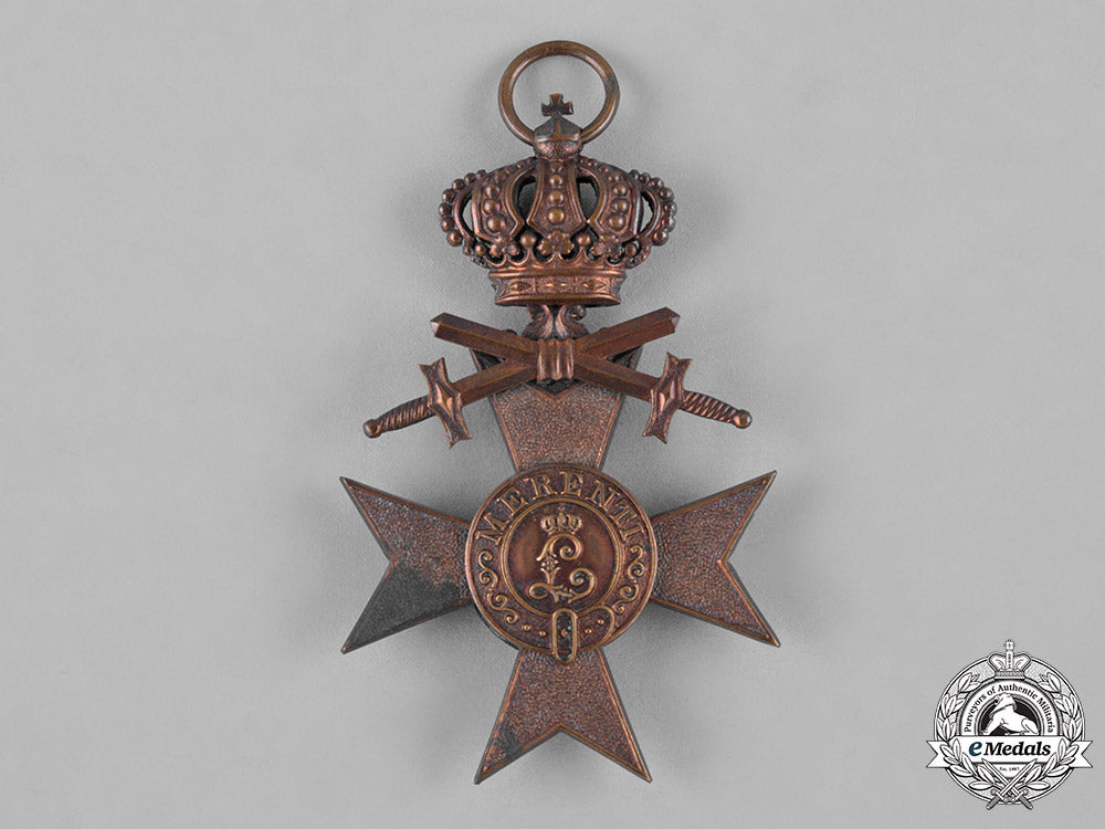 bavaria,_kingdom._a_military_merit_cross,_iii_class_with_swords&_crown,_by_jacob_leser,_c.1914_c18-043092