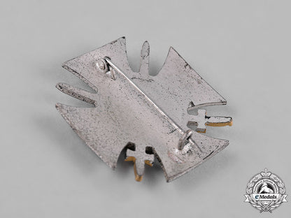 germany,_imperial._a_first_world_war_veteran_badge_c18-043115