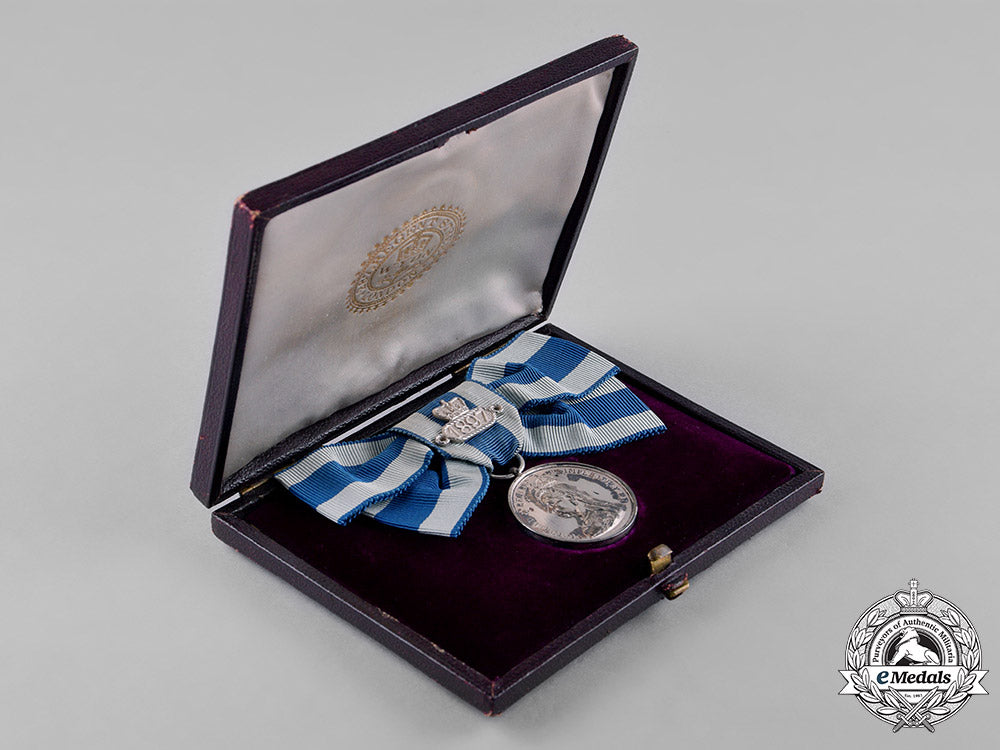 united_kingdom._a_queen_victoria_fiftieth_jubilee_medal1887_c18-043201