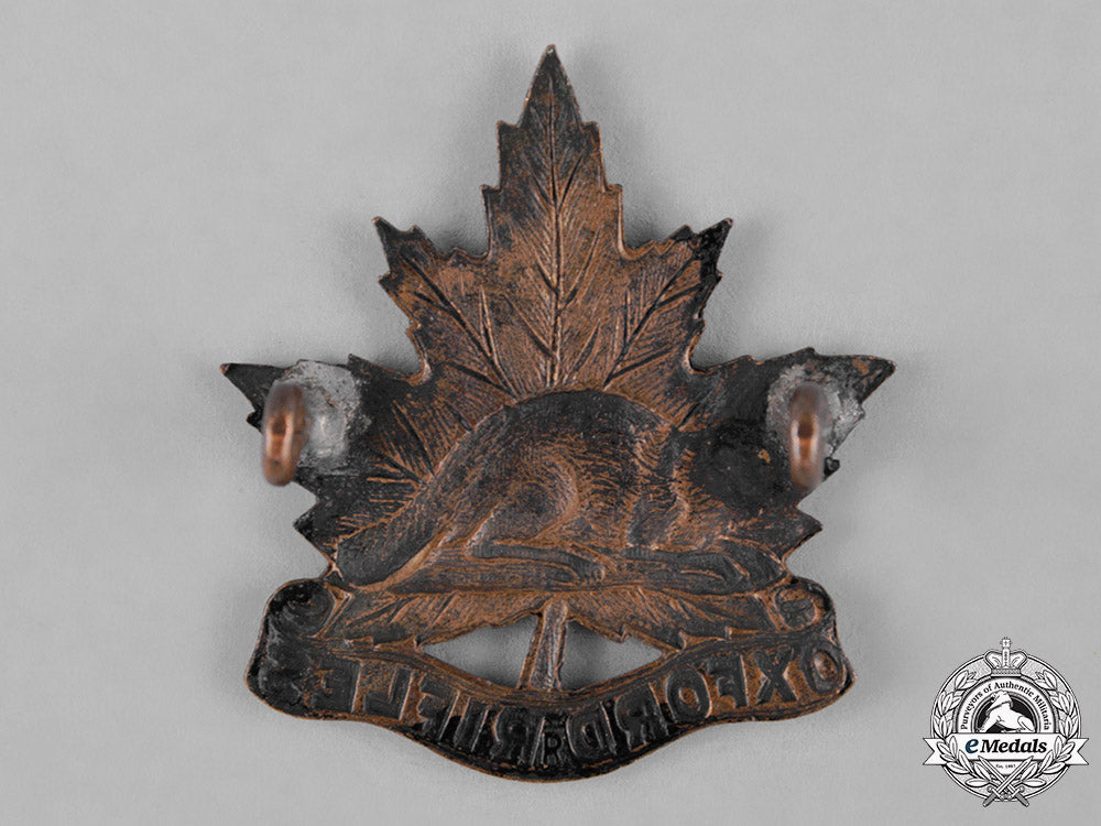 canada._a_pre_first_war_oxford_rifles_cap_badge_c18-043263