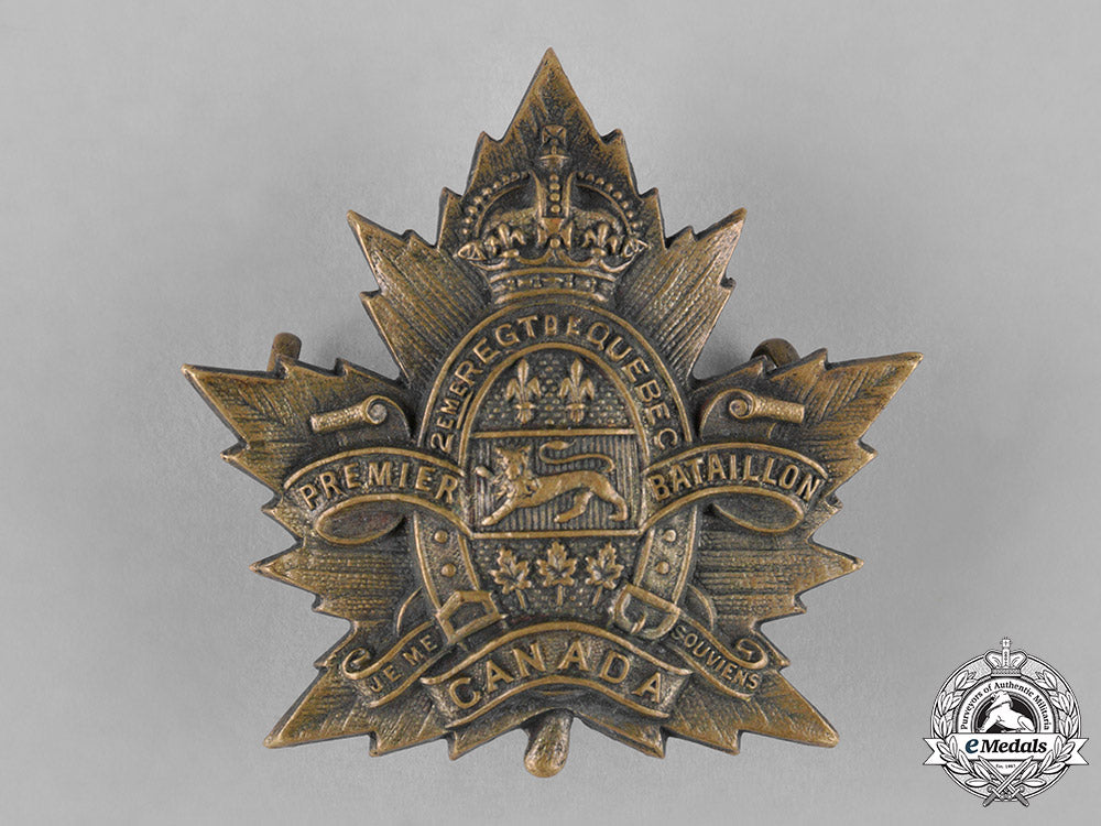 canada._a2_nd_quebec_regiment,1_st_depot_battalion_cap_badge,_type_i_with_french_legends_c18-043266