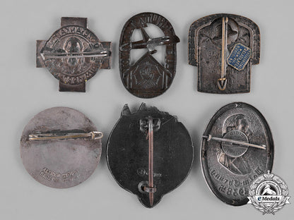 germany,_third_reich._a_lot_of_second_war_period_day_badges_c18-043321