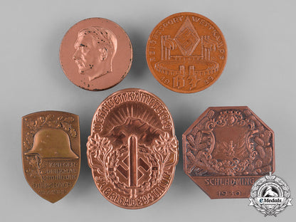 germany,_third_reich._a_lot_of_second_war_period_day_badges_c18-043335