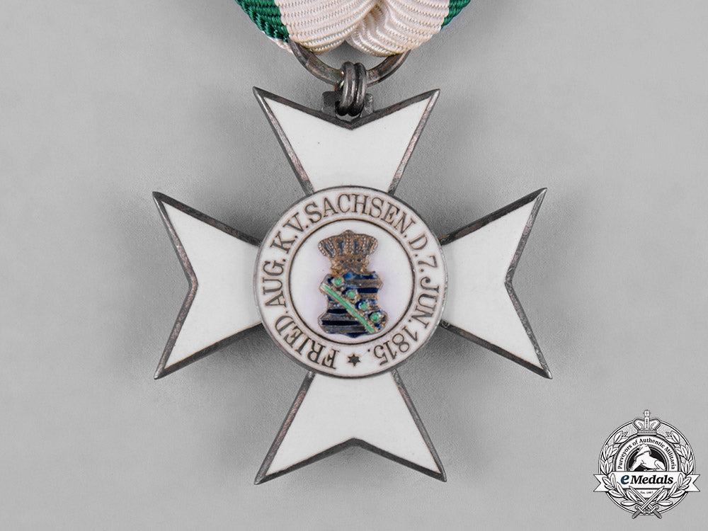 saxony,_kingdom._a_civil_merit_order,_ii_class_knight,_c.1910_c18-043565