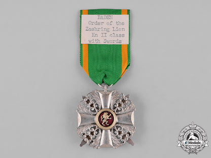 baden,_duchy._an_order_of_the_zähringer_lion,_ii_class_knight_with_swords,_c.1916_c18-043704
