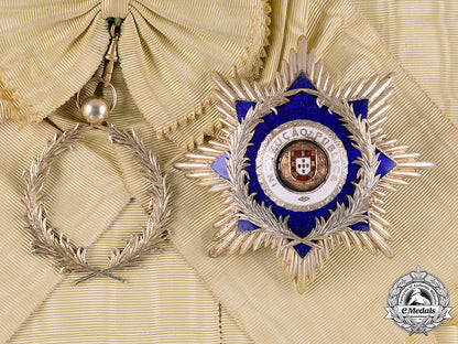 portugal,_kingdom._an_order_of_instruction&_benevolence,_grand_cross,_by_frederico_costa,_c.1930_c18-043711_1_1_1