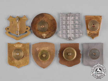 united_states._forty-_eight_regimental_insignia_badges_c18-043751
