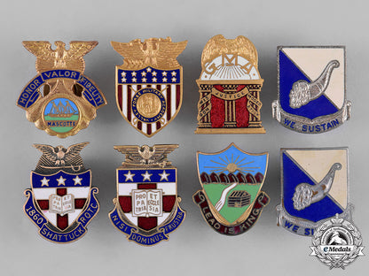 united_states._forty-_eight_regimental_insignia_badges_c18-043758