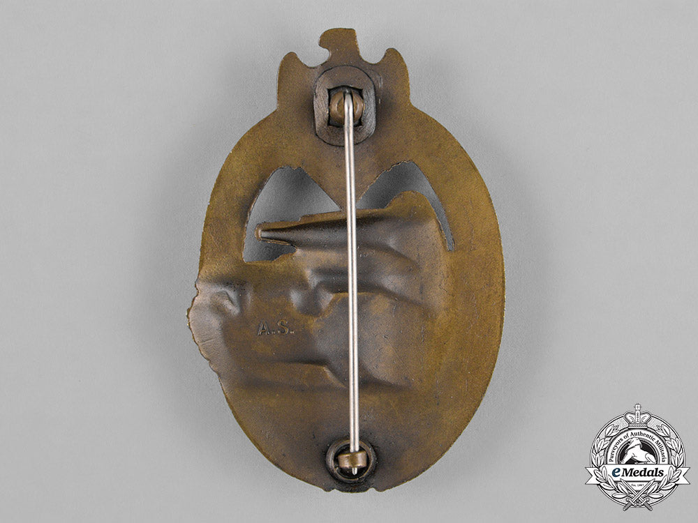 germany,_wehrmacht._a_panzer_assault_badge,_bronze_grade,_by_adolf_scholze_c18-043782