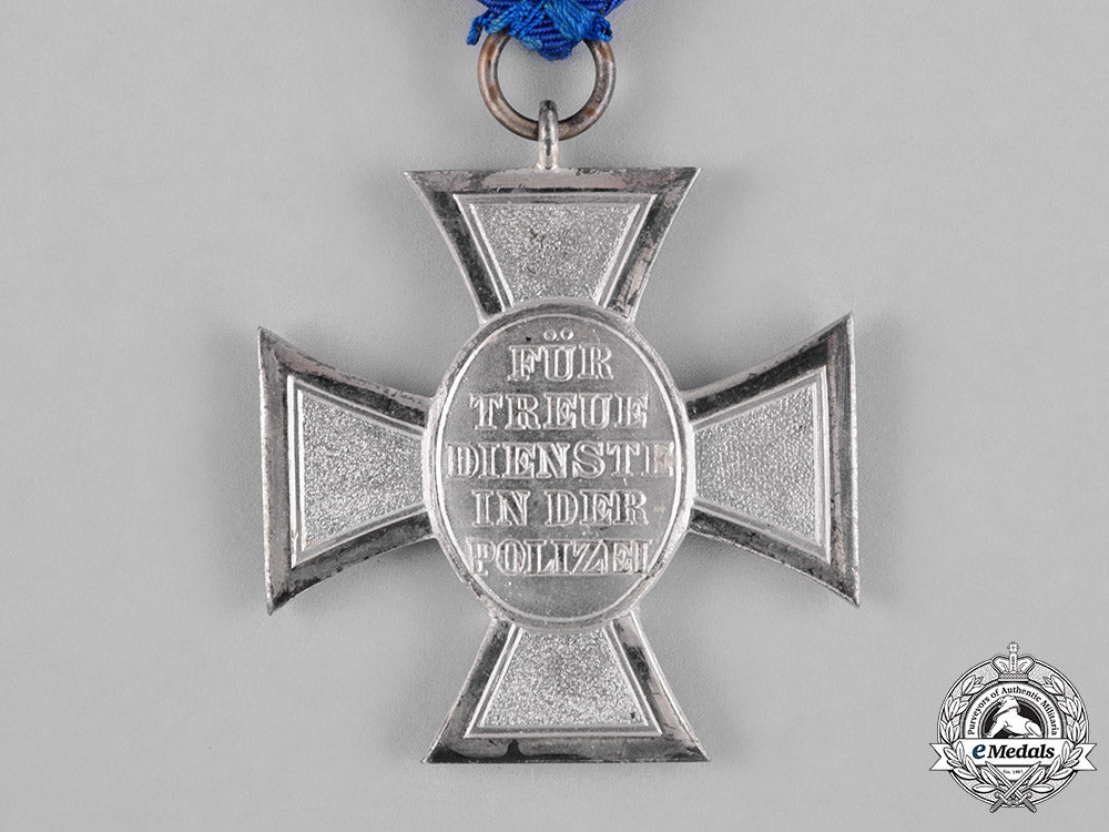 germany,_ordnungspolizei._a_police18-_year_long_service_cross_with_case_c18-043792_1