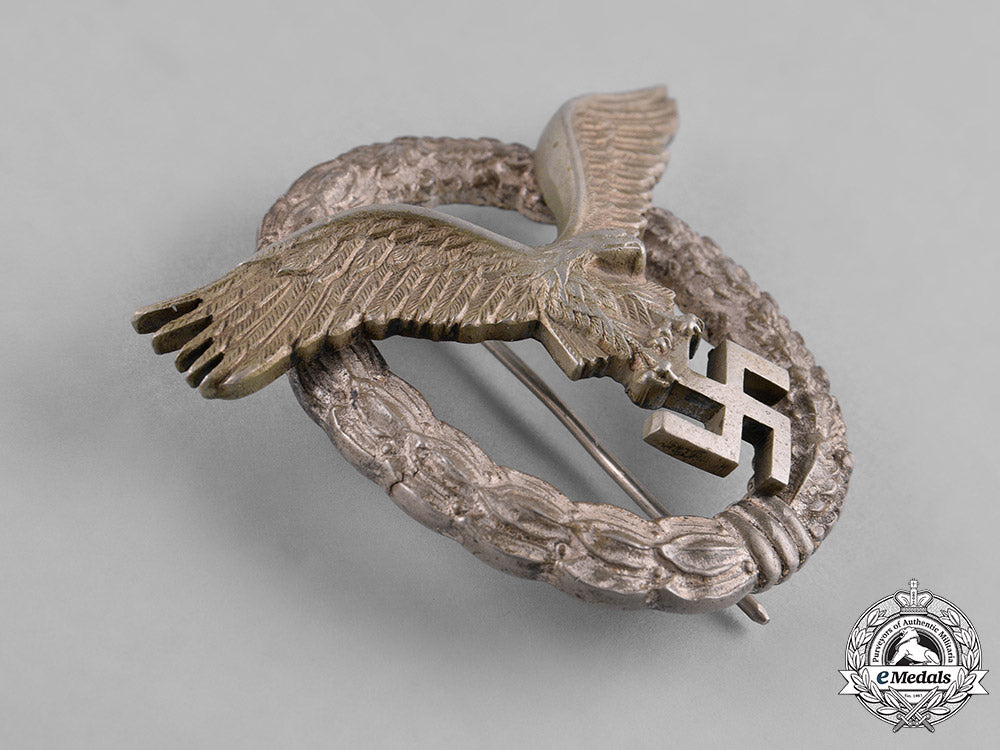 germany,_luftwaffe._a_pilot’s_badge,_by_friedrich_linden_c18-043817