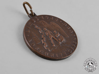 germany,_third_reich._a1938_west_wall_construction_participation_medal_c18-043838