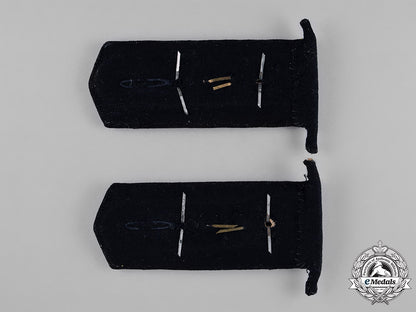 germany,_kriegsmarine._a_pair_of_oberfeldwebel_blocking_weapons_mechanic_shoulder_strap_c18-043875_1_1