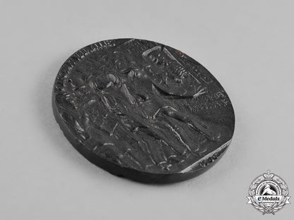 united_kingdom._an_rms_lusitania_propaganda_medal_c18-043940