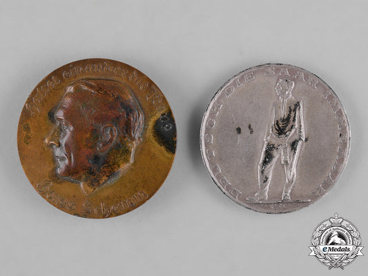 germany,_third_reich._a_pair_of_medals_c18-044064