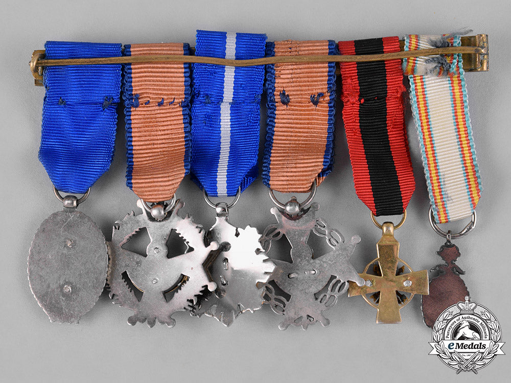 spain,_franco_period._a_miniature_group_of_six_medals&_decorations_c.1945_c18-044236_1_1