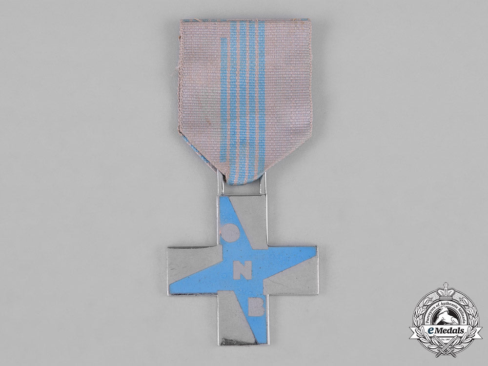italy,_kingdom._a_fascist_youth"_opera_nazionale_balilla"(_onb)_cross_of_merit_for_girls_c18-044281