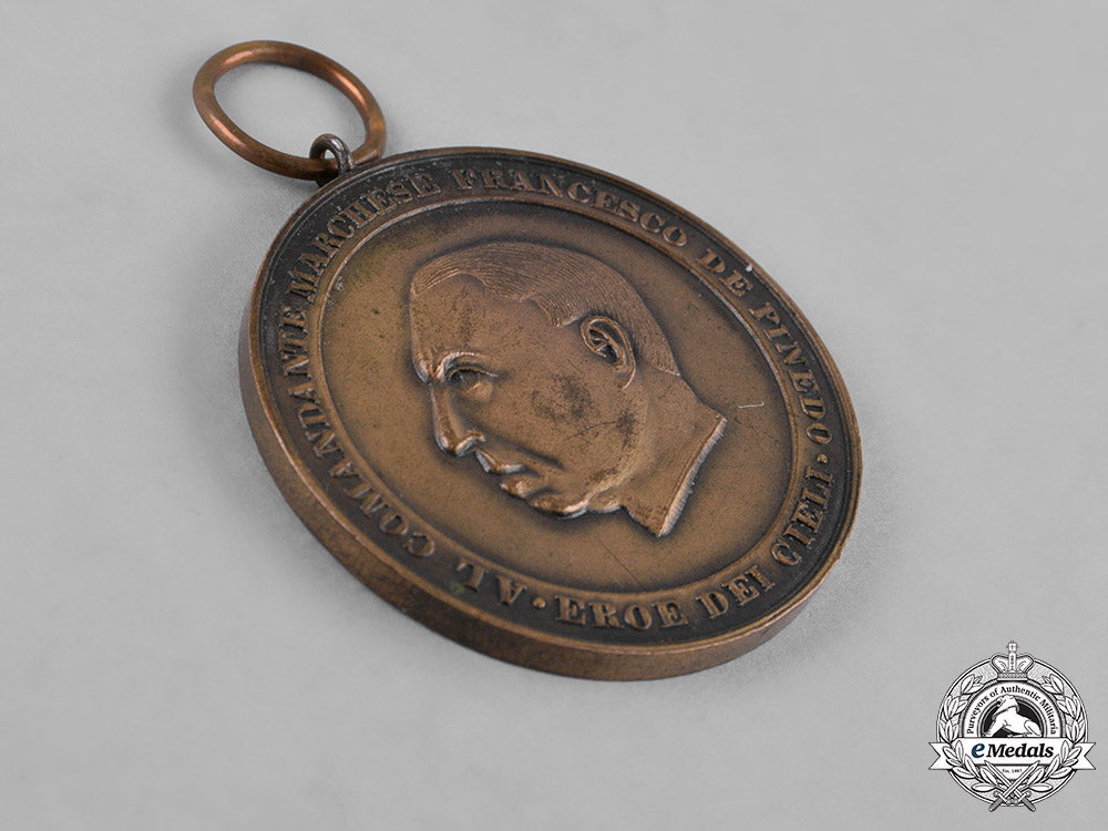 italy,_kingdom._a_medal_for_the_visit_of_italian_aviator_francesco_de_pinedo_to_philadelphia_in_may1927_c18-044297