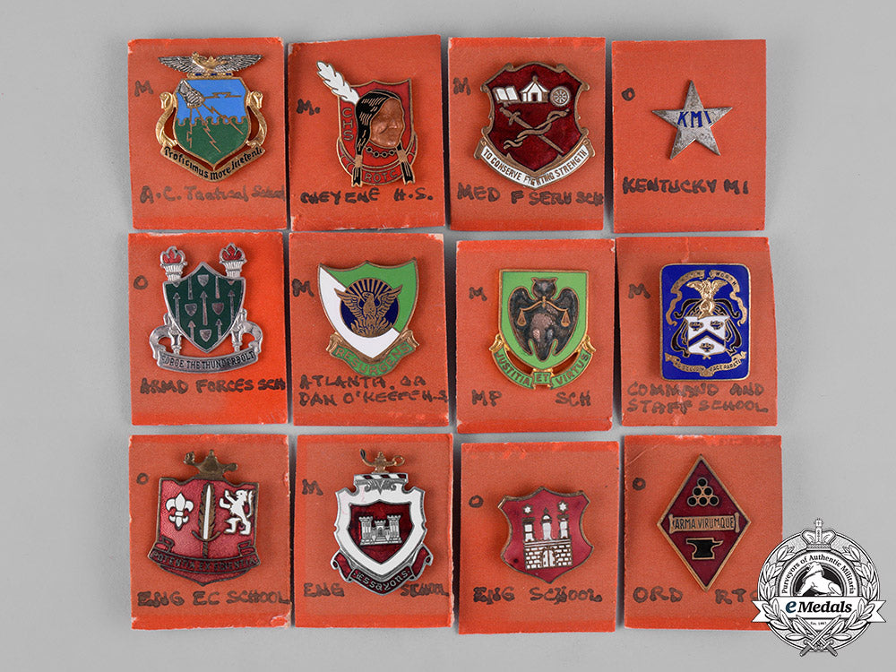 united_states._forty-_nine_regimental_school_insignia_badges_c18-044559