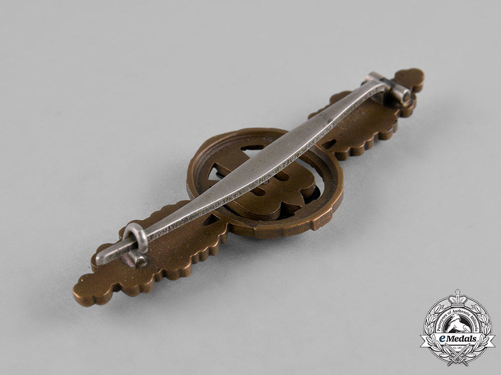 germany,_luftwaffe._a_bomber_pilot’s_clasp,_bronze_grade,_by_g.h._osang_c18-044759