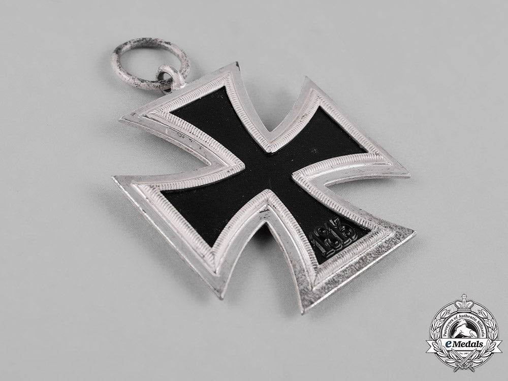 germany,_wehrmacht._a1939_iron_cross_ii_class_c18-044809