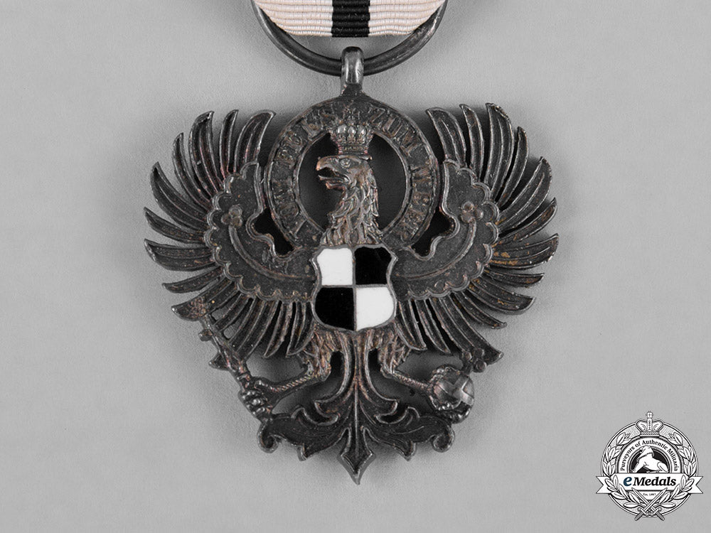 prussia,_kingdom._a_house_order_of_hohenzollern,_member's_badge,_c.1900_c18-044962