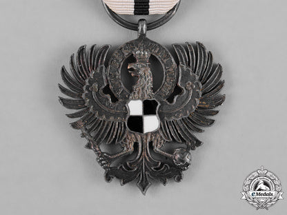 prussia,_kingdom._a_house_order_of_hohenzollern,_member's_badge,_c.1900_c18-044962
