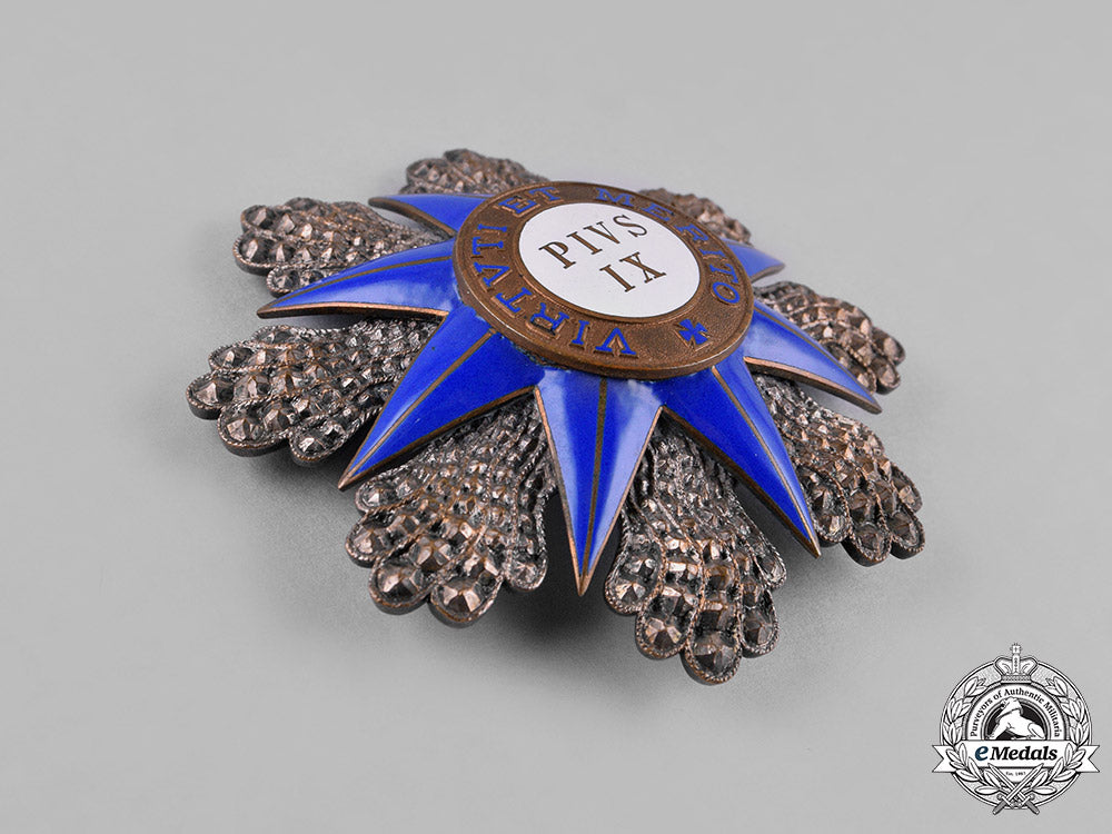 vatican,_papel_states._an_order_of_pope_pius_ix,_grand_cross_star,_by_godet,_c.1910_c18-044974