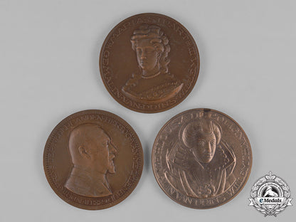 netherlands,_kingdom._three_royal_medallions,_c.1950_c18-045044_1_1_1