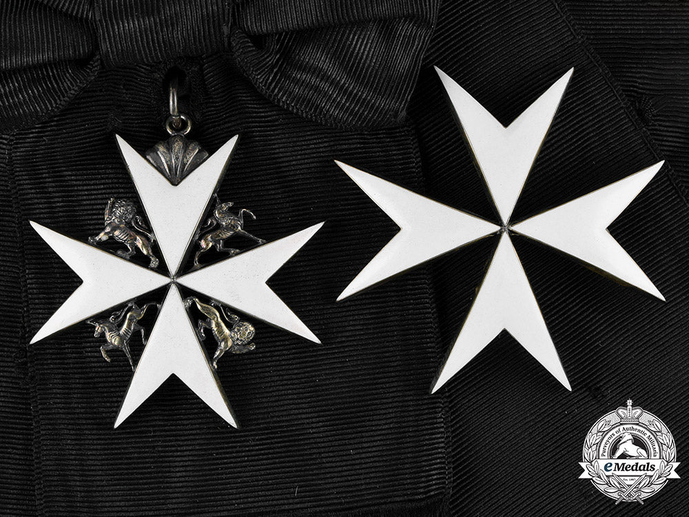 united_kingdom._an_order_of_st._john,_i_class_grand_cross,_balliffs_and_dames,_c.1918_c18-045060