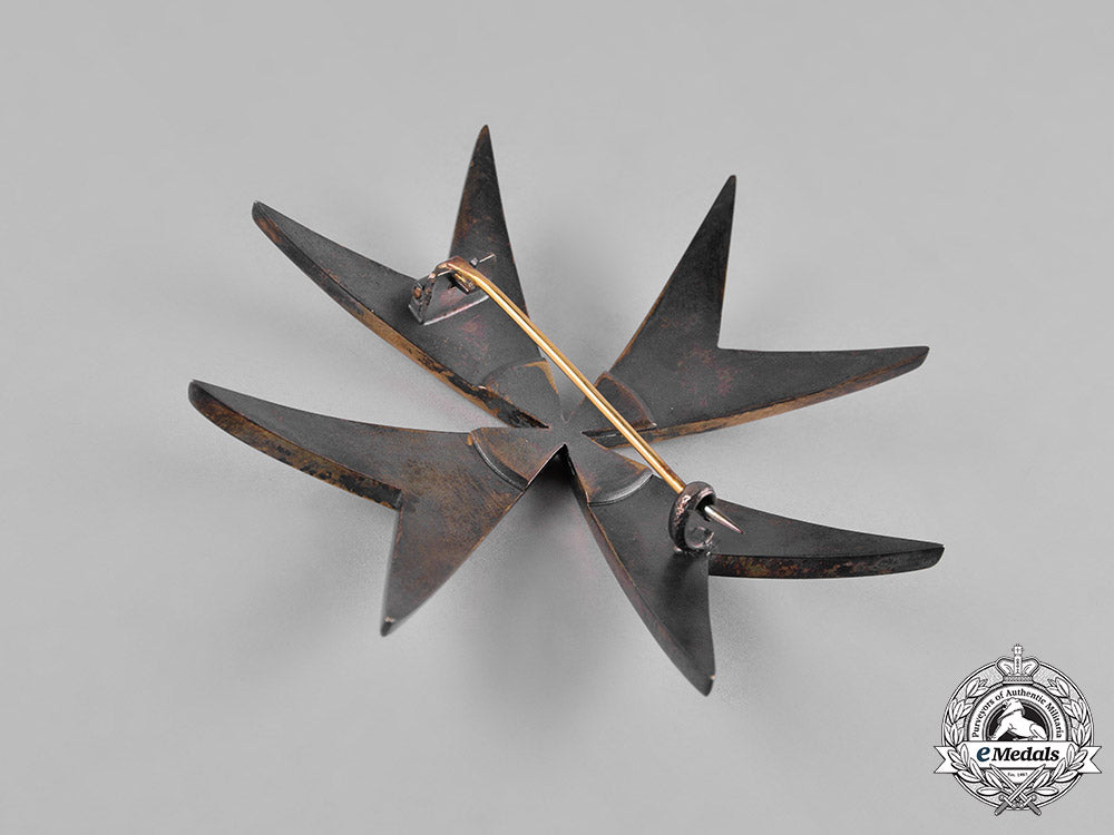 united_kingdom._an_order_of_st._john,_i_class_grand_cross,_balliffs_and_dames,_c.1918_c18-045069