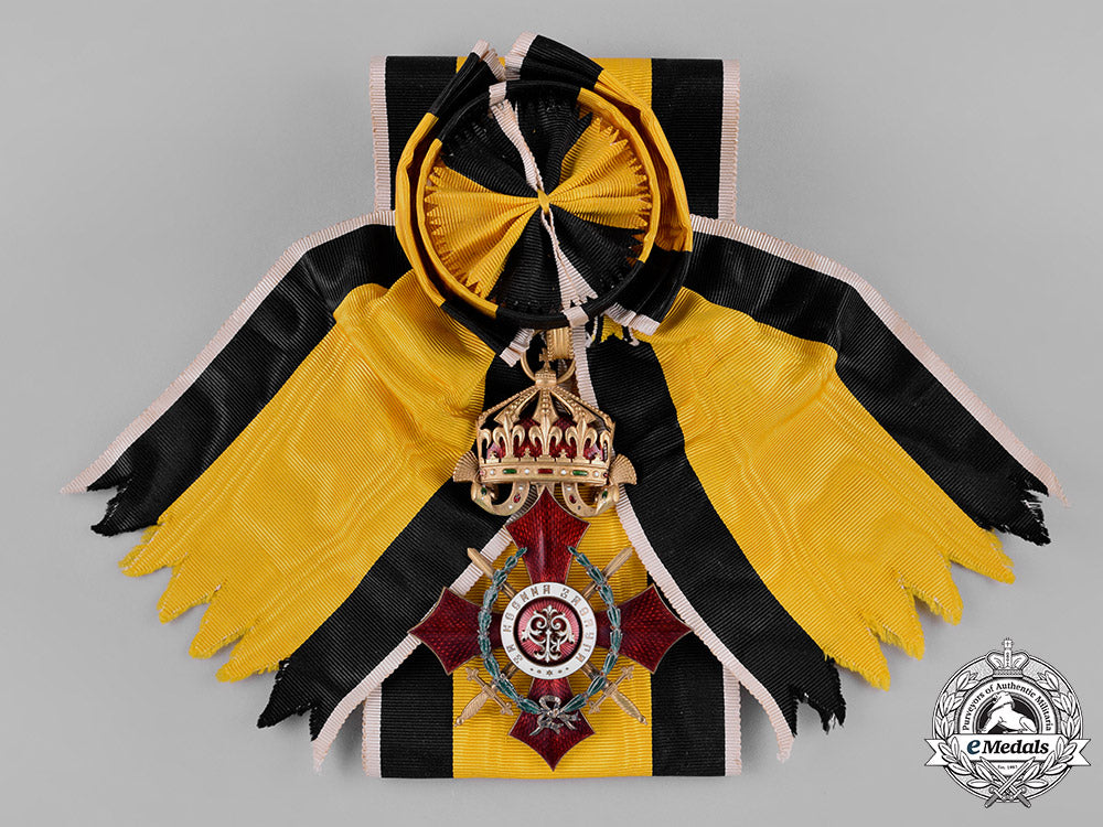 bulgaria,_kingdom._a_military_merit_order,_i_class_grand_cross_with_war_decoration,_by_johann_schwerdtner,_c.1940_c18-045085