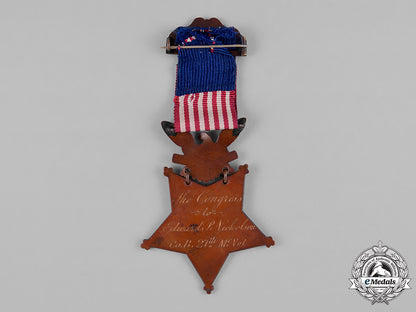 united_states._a_congressional_medal_of_honour,_to_edward_p._nicholson,27_th_maine_infantry_c18-045214_1