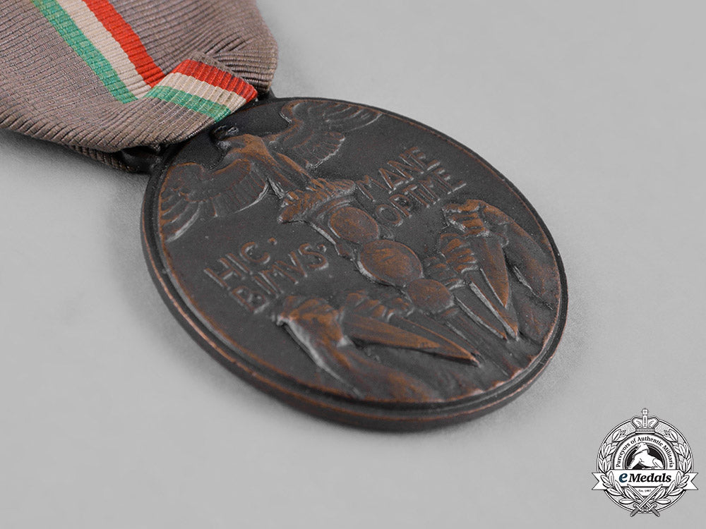 italy,_kingdom._a_medal_for_the_expedition_to_fiume1919_c18-045252