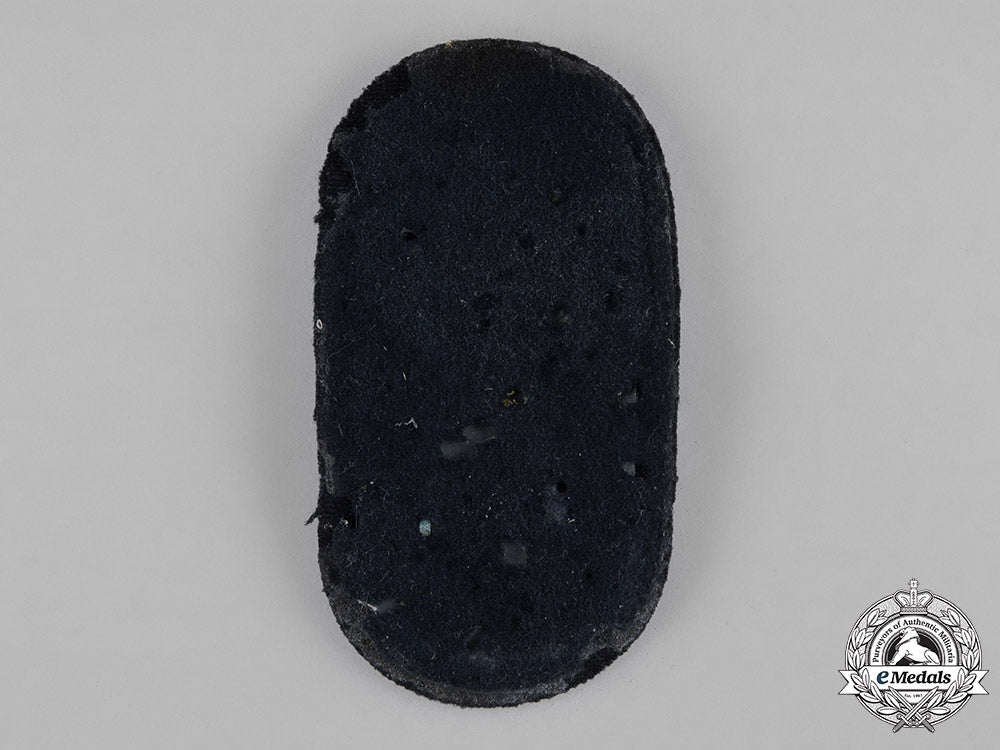 germany,_kriegsmarine._a_kriegsmarine_issue_narvik_shield_c18-045303