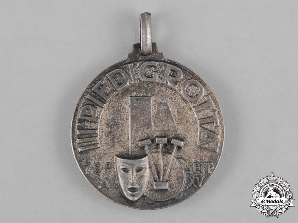 italy,_kingdom._a_naples_fascist_leisure_and_recreational_organization_medal_c18-045466