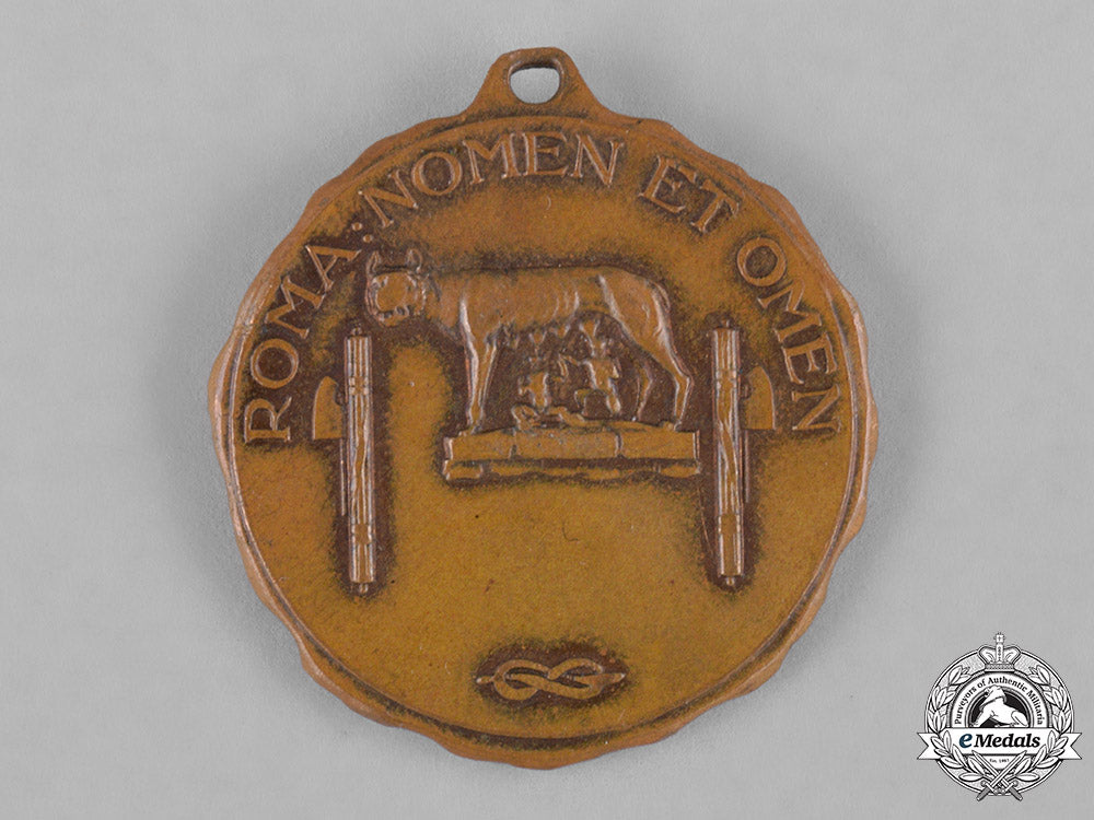 italy,_kingdom._a3_rd_ccnn_division_scire_region_of_ethiopia_campaign_commemorative_medal_c18-045472