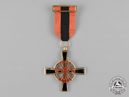 spain,_franco_period._an_imperial_order_of_the_yoke_and_arrows,_knight's_cross_with_case_c18-045484