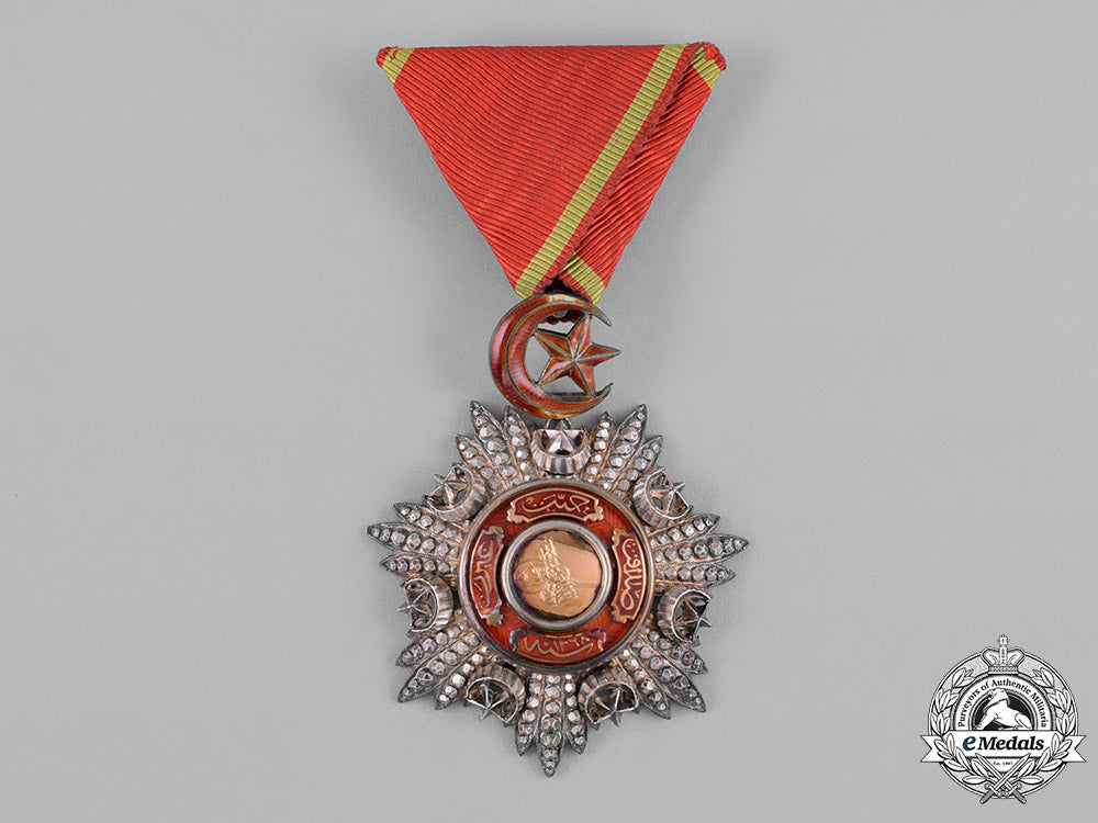 turkey,_ottoman_empire._an_order_of_medjidie(_mecidiye),_v_class_knight,_c.1915_c18-045612_2