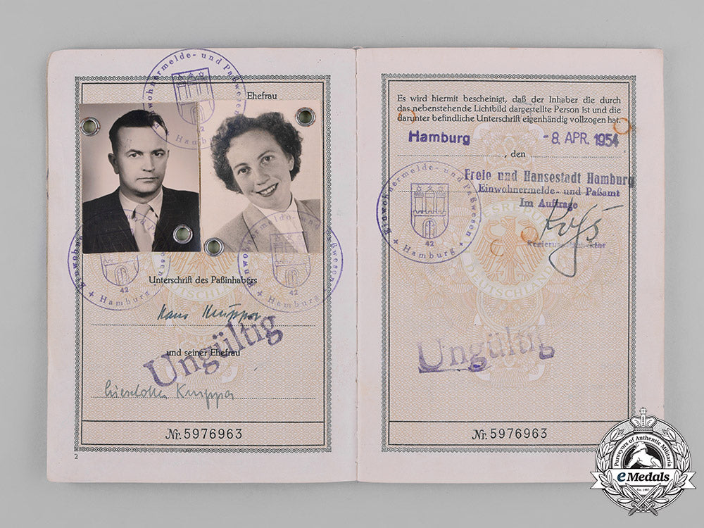 germany,_wehrmacht._a_collection_of_correspondence&_photographs_of_hans_kruppa_c18-045632_1_1
