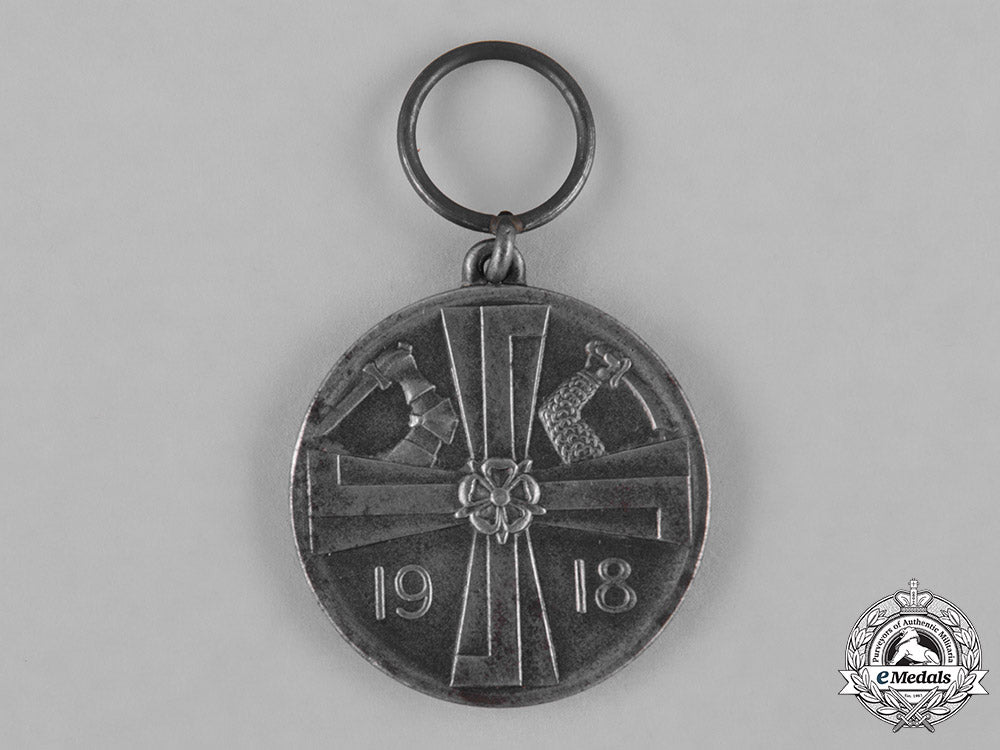 finland,_republic._two_medals&_awards_c18-045699