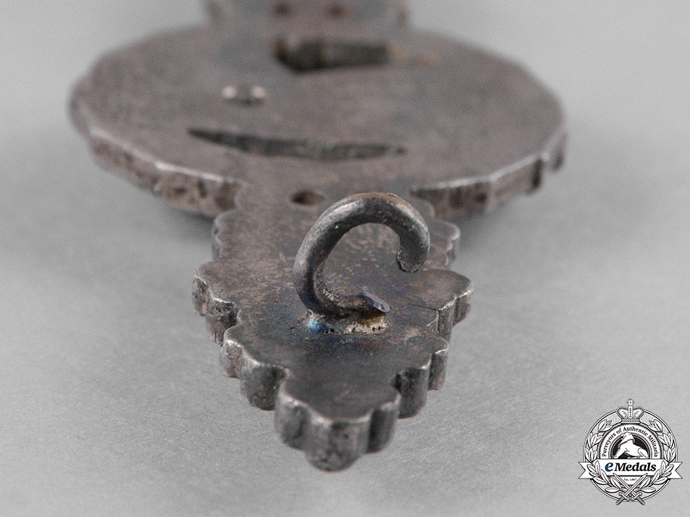 germany,_luftwaffe._a_reconnaissance_unit_squadron_clasp,_silver_grade_c18-045734_1_1_1