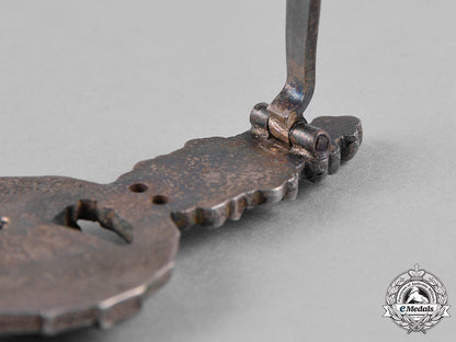 germany,_luftwaffe._a_reconnaissance_unit_squadron_clasp,_silver_grade_c18-045735_1_1_1