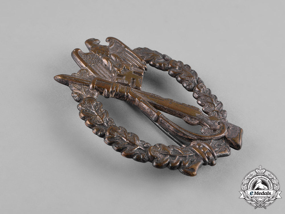 germany,_heer._an_infantry_assault_badge,_silver_grade,_by_otto_schickle_c18-045758