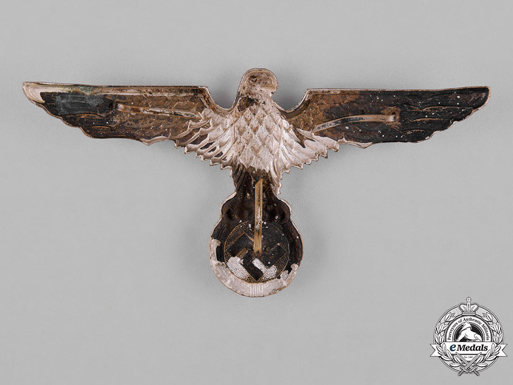 germany,_wehrmacht._a_wehrmacht_pith_helmet_eagle_c18-045781