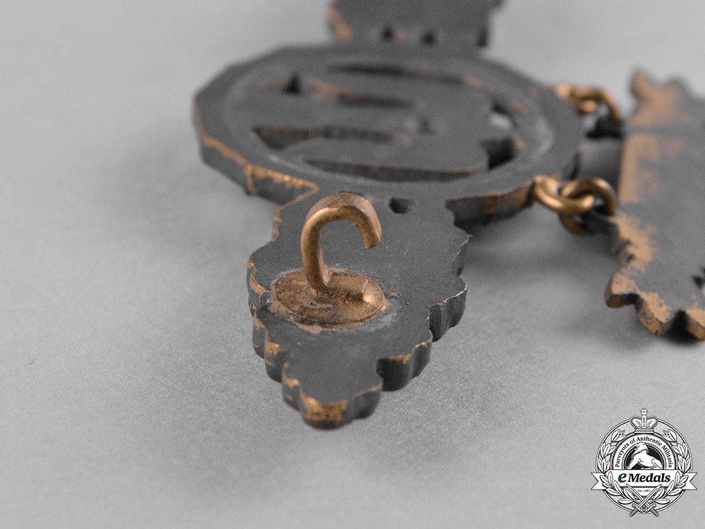 germany,_luftwaffe._a_bomber_pilot’s_clasp,_gold_grade_c18-045849_1_1_1_1_1