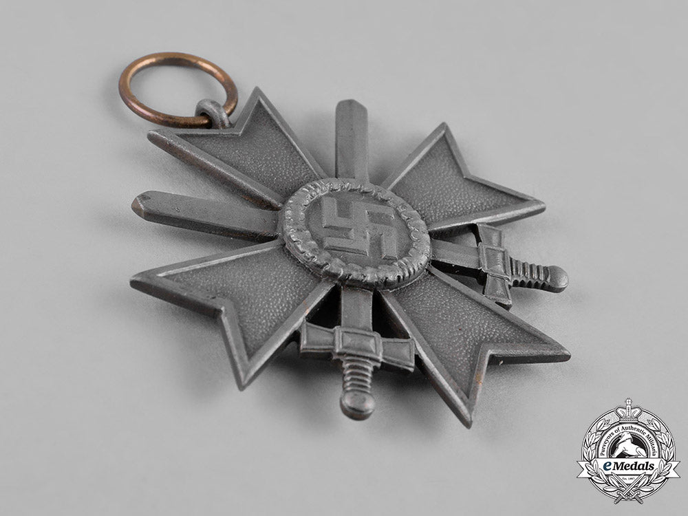 germany,_wehrmacht._a_war_merit_cross_ii_class_with_swords,_by_carl_wild_c18-045855