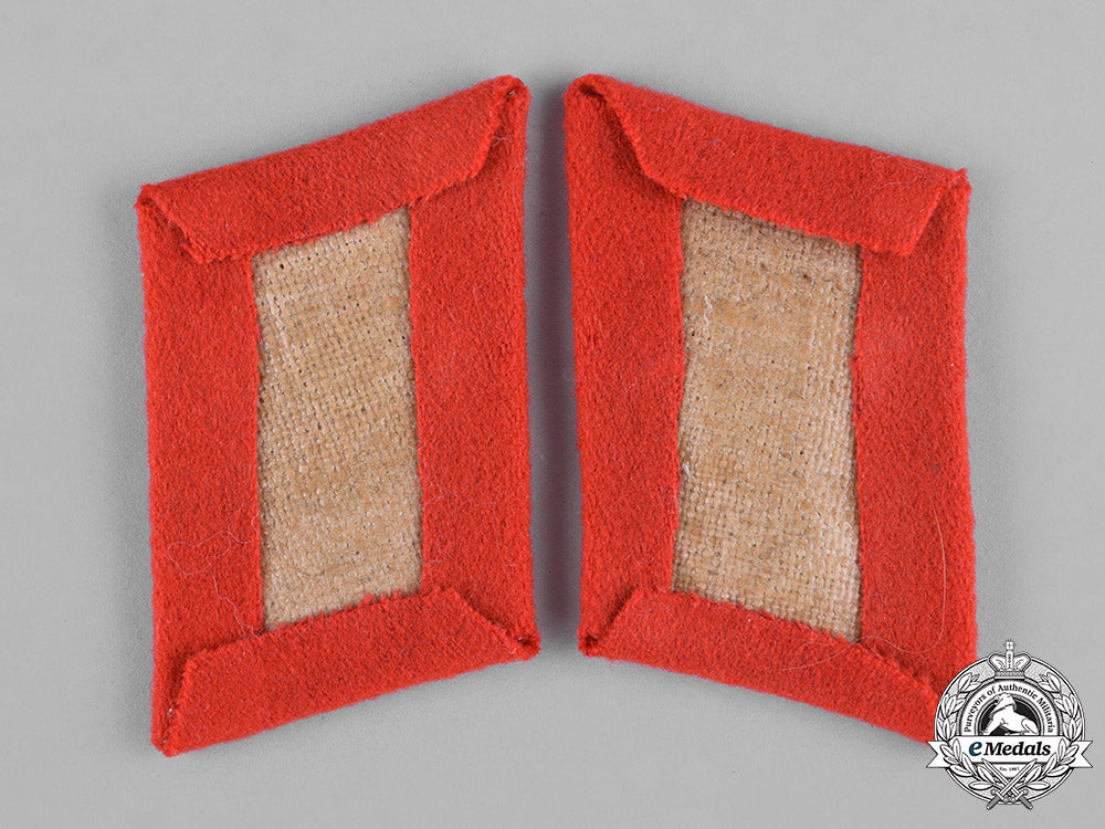 germany,_sa._a_pair_of_national_leader’s_school_student’s_collar_tabs_c18-045874